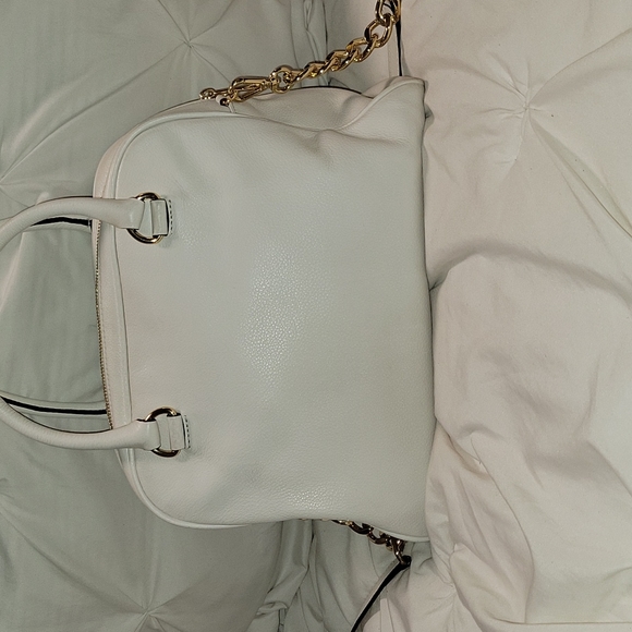 Michael Kors Hand Bag - Picture 5 of 9